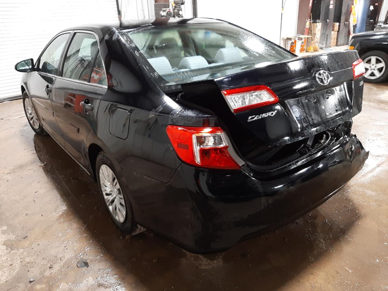 Photo 3 from auction – 2013 TOYOTA CAMRY L with VIN 4T4BF1FK4DR286652