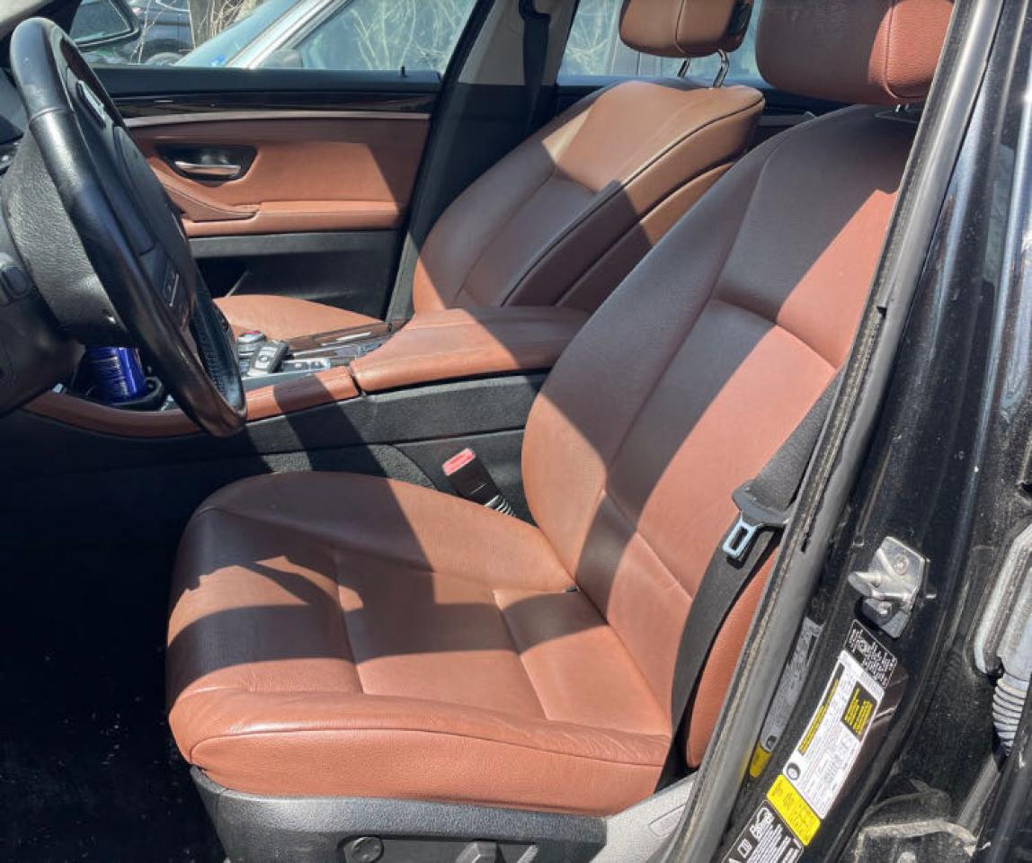 Photo 5 from auction – 2011 BMW 535 XI with VIN WBAFU7C50BC781969