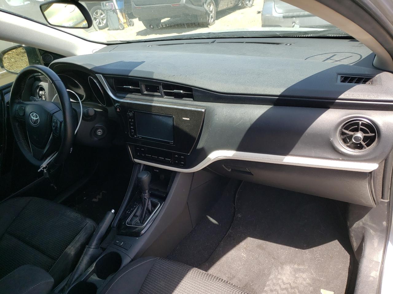 Photo 9 from auction – 2017 TOYOTA COROLLA IM with VIN JTNKARJEXHJ534998