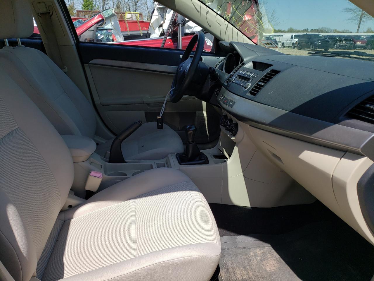 Photo 5 from auction – 2008 MITSUBISHI LANCER with VIN JA3AU26UX8U030432