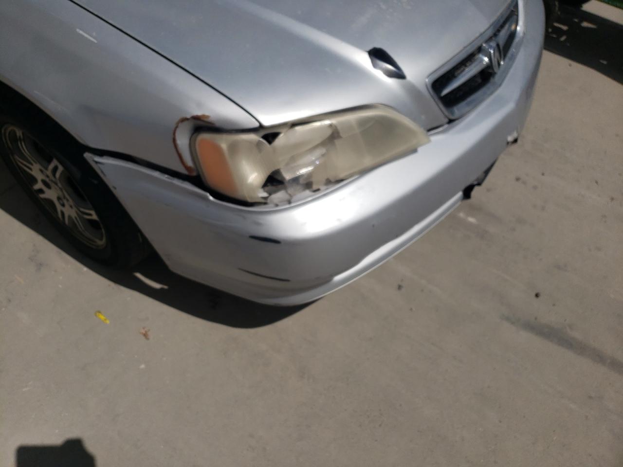 Photo 9 from auction – 2001 ACURA 3.2TL with VIN 19UUA56661A023612