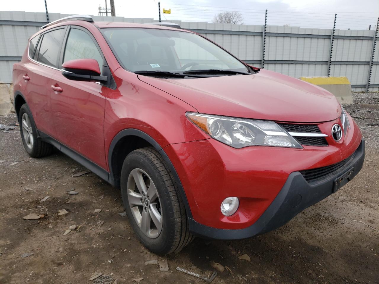 TOYOTA RAV4 XLE 2015 with VIN 2T3WFREV0FW133878 - Photo from auction