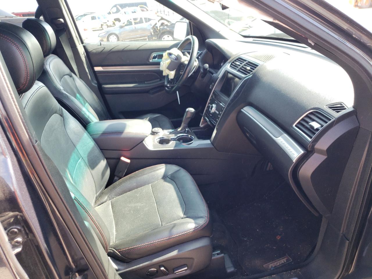 Photo 5 from auction – 2017 FORD EXPLORER S with VIN 1FM5K8GT7HGB31388