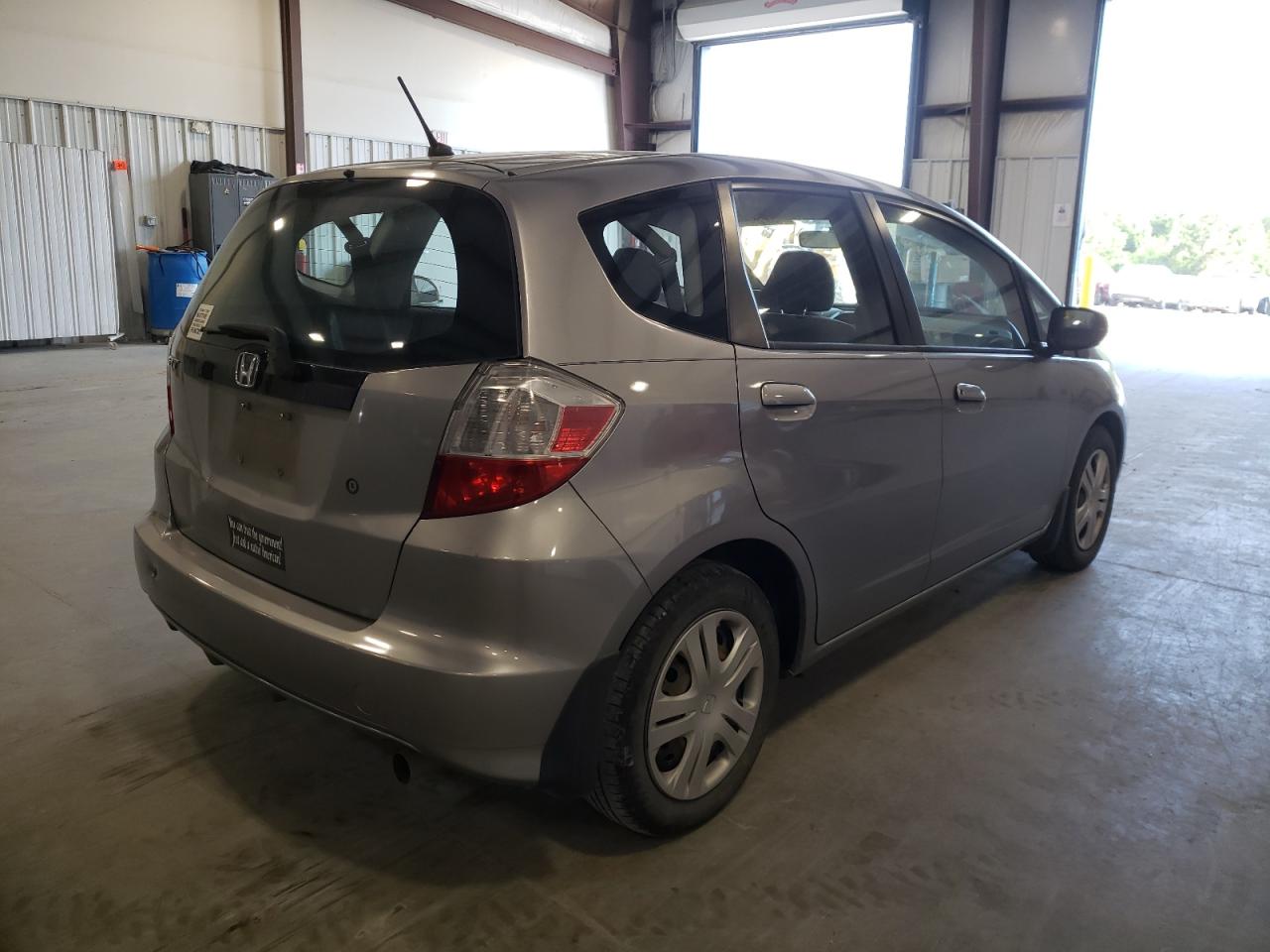 Photo 4 from auction – 2010 HONDA FIT with VIN JHMGE8G26AC018698