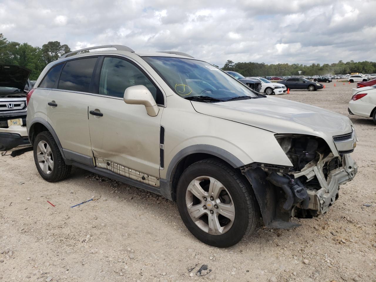 CHEVROLET CAPTIVA LS 2013 with VIN 3GNAL2EK0DS570412 - Photo from auction