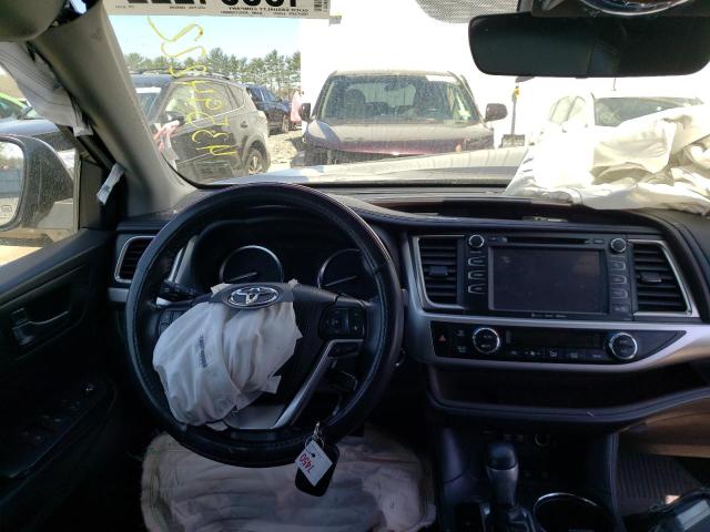 Photo 9 from auction – 2019 TOYOTA HIGHLANDER with VIN 5TDJZRFH0KS581964