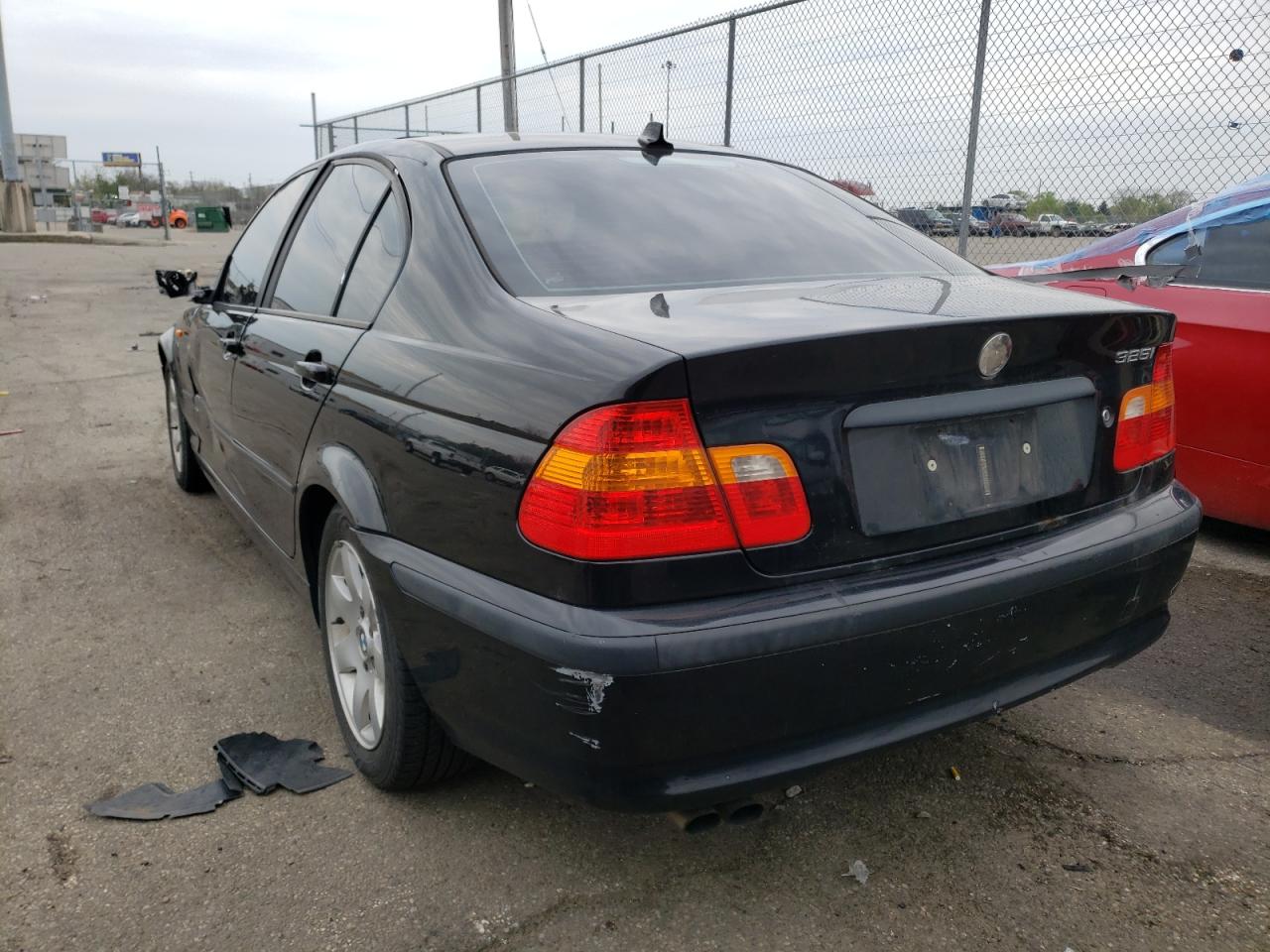 Photo 3 from auction – 2004 BMW 325 I with VIN WBAEV33464KR28555