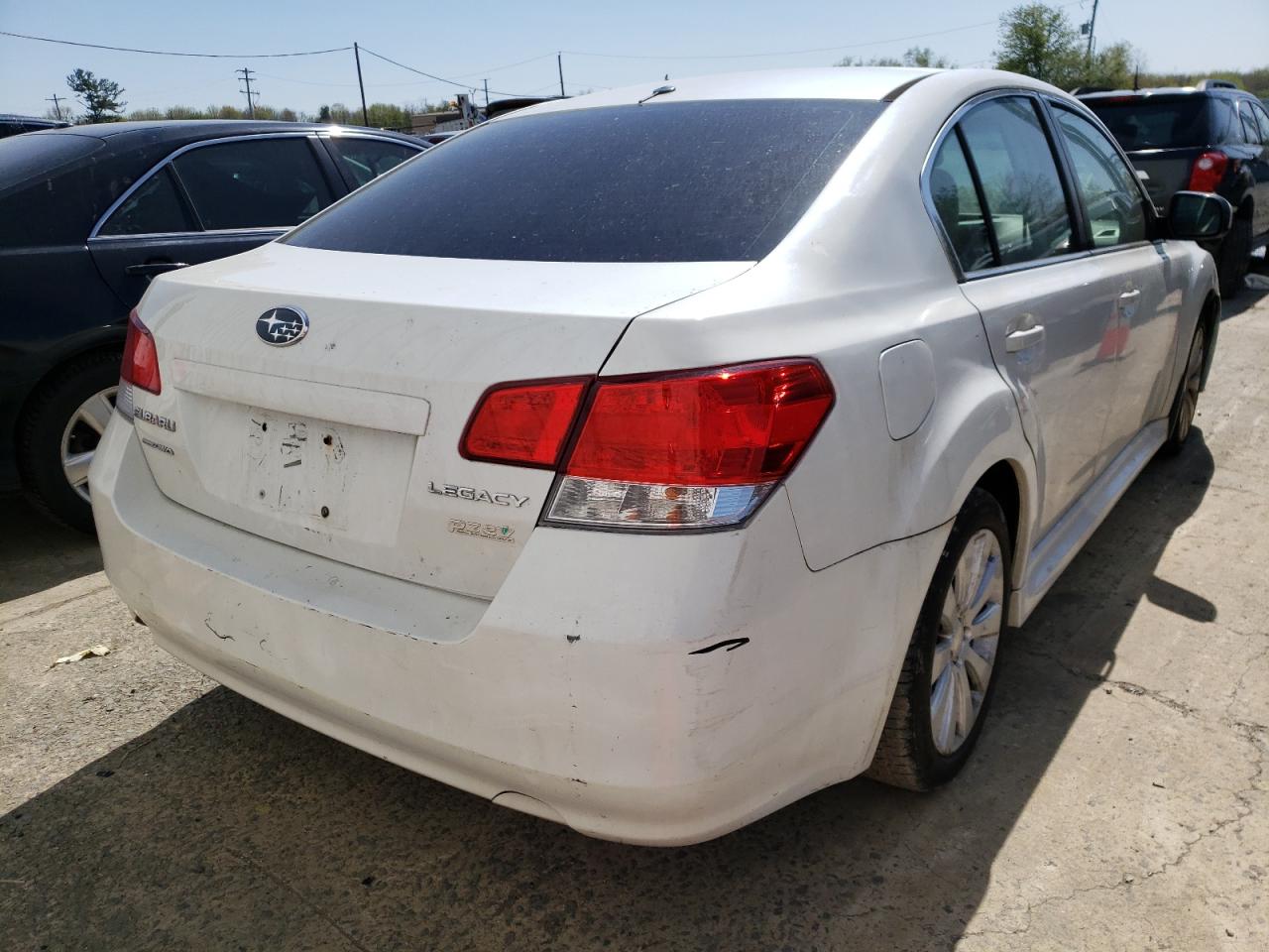 Photo 4 from auction – 2010 SUBARU LEGACY 2.5 with VIN 4S3BMBK65A3247458