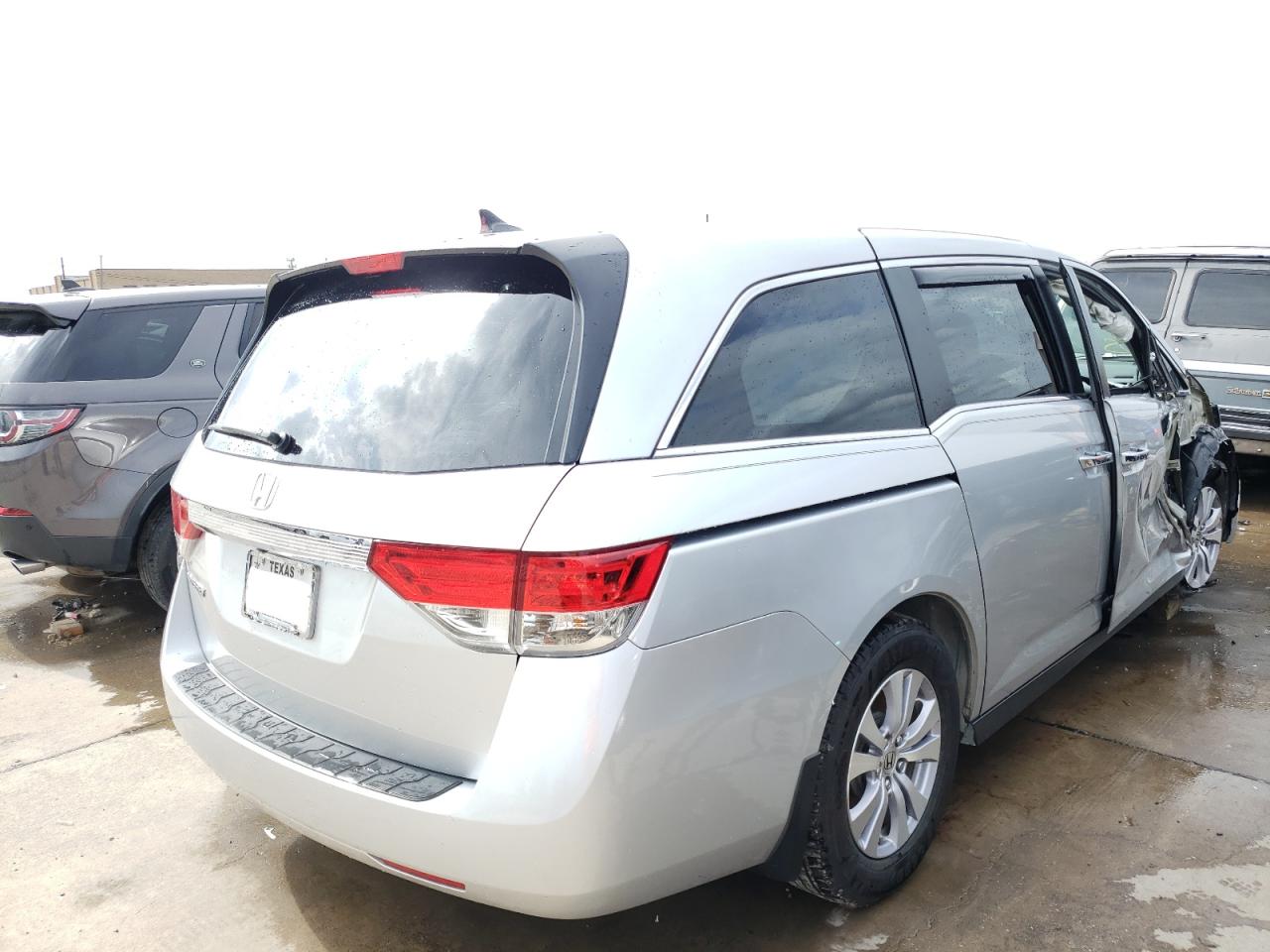 Photo 4 from auction – 2015 HONDA ODYSSEY EX with VIN 5FNRL5H47FB086758