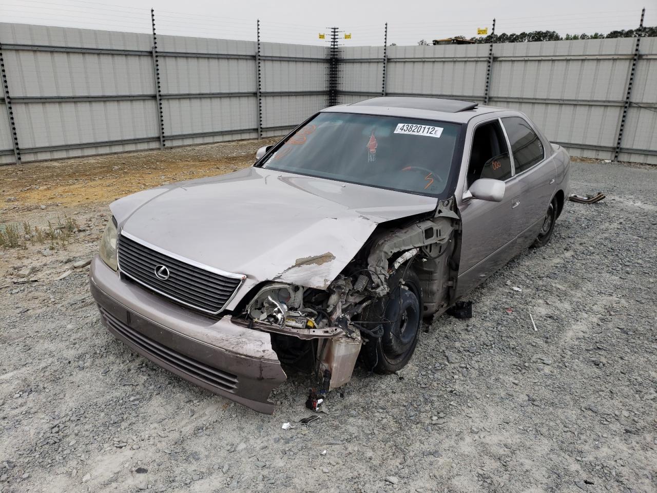 Photo 2 from auction – 1999 LEXUS LS 400 with VIN JT8BH28F0X0147272