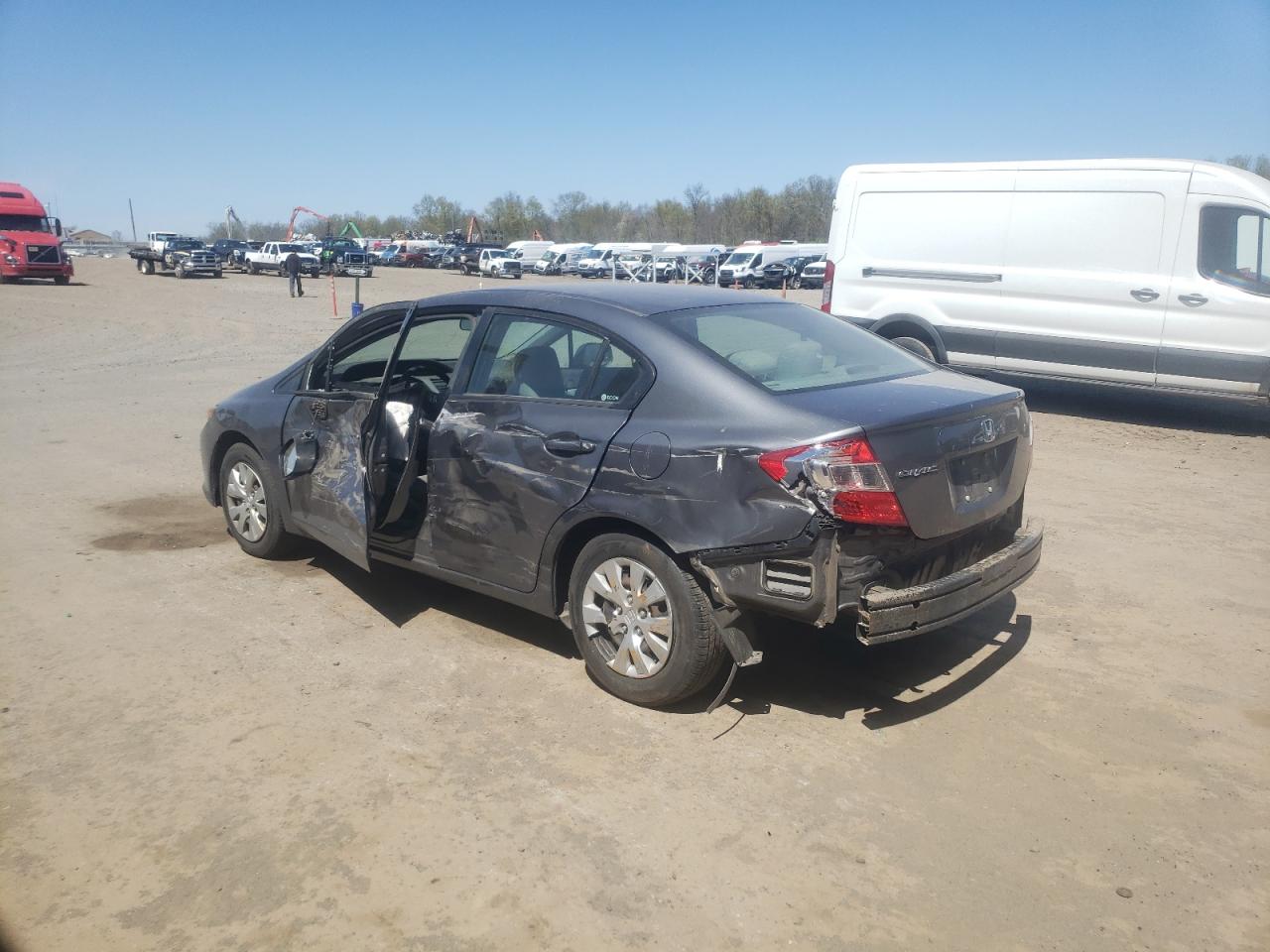Photo 9 from auction – 2012 HONDA CIVIC LX with VIN 19XFB2F56CE371405