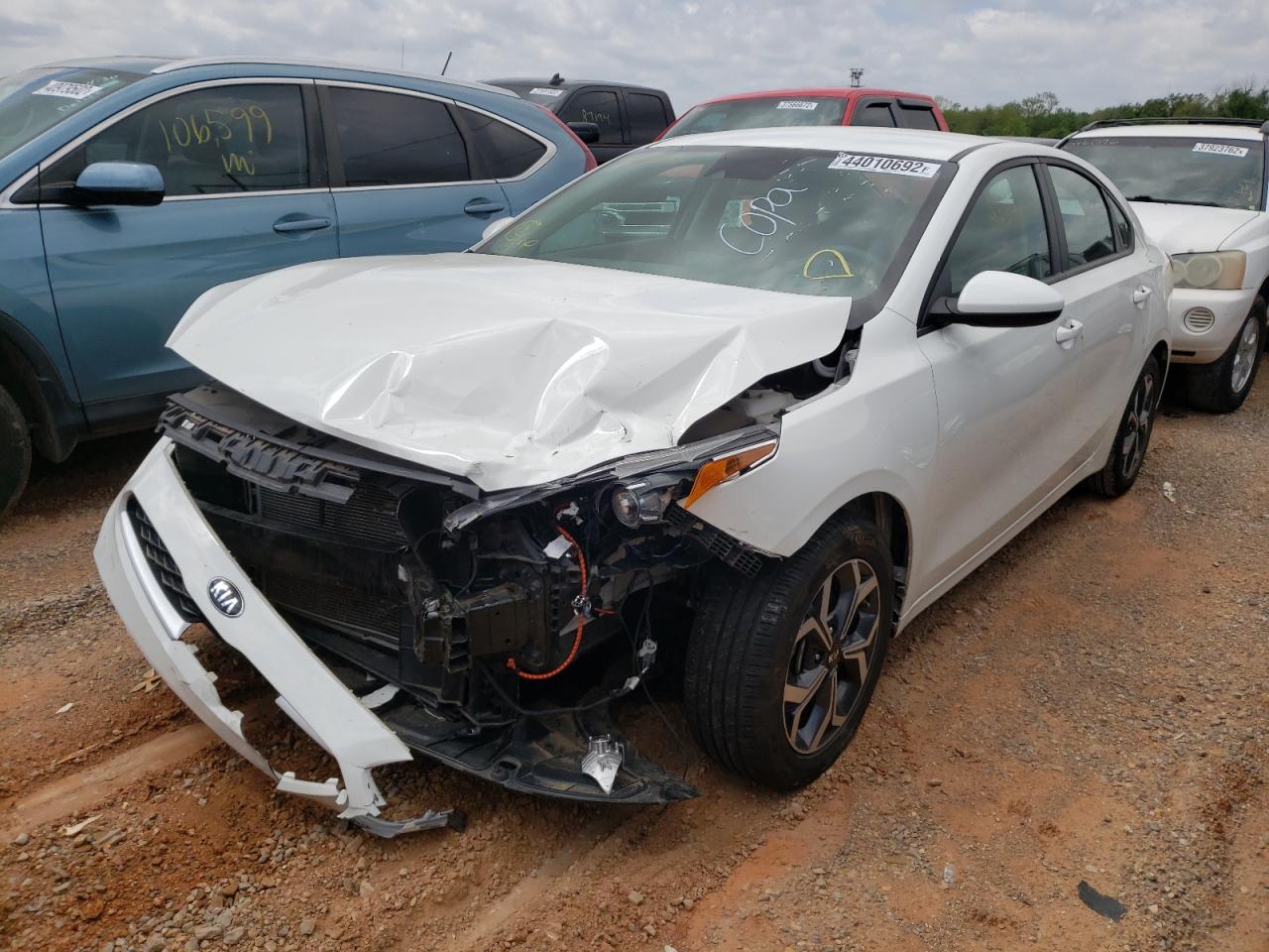 Photo 2 from auction – 2019 KIA FORTE FE with VIN 3KPF24AD8KE060762