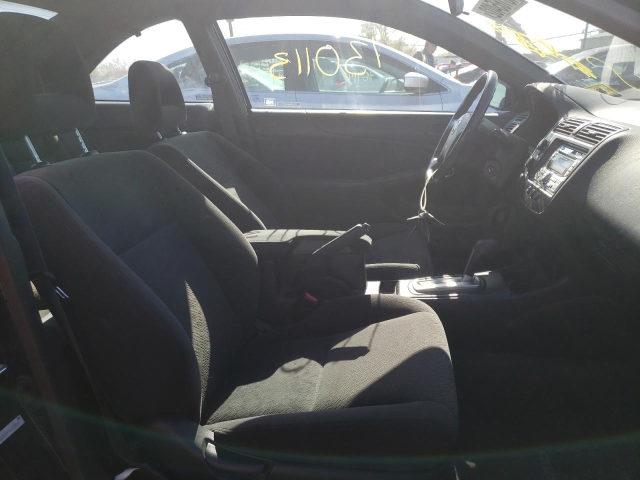 Photo 5 from auction – 2005 HONDA CIVIC EX with VIN 1HGEM22995L035550