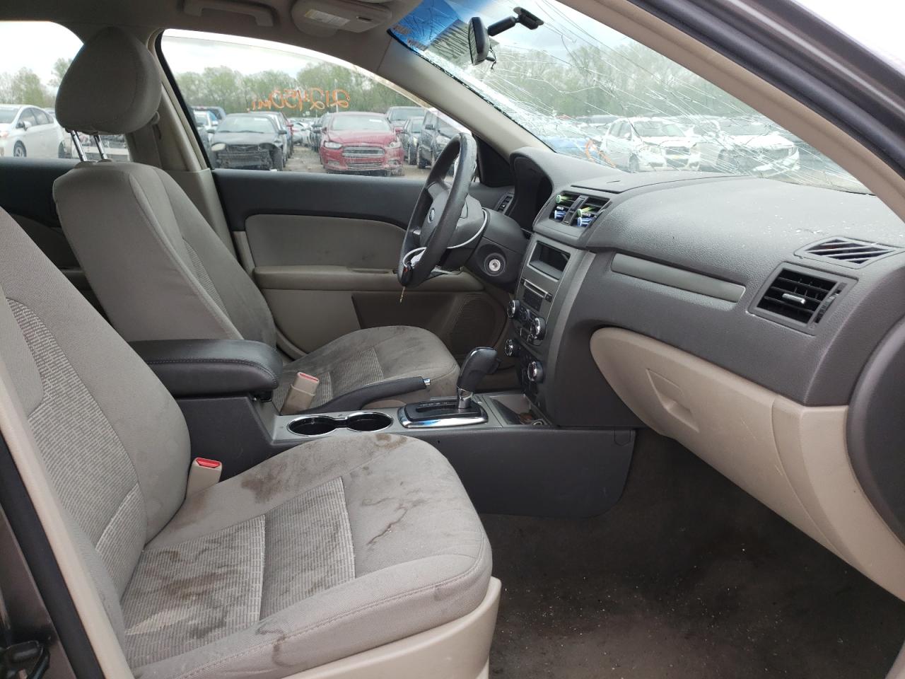 Photo 5 from auction – 2011 FORD FUSION SE with VIN 3FAHP0HA6BR225060