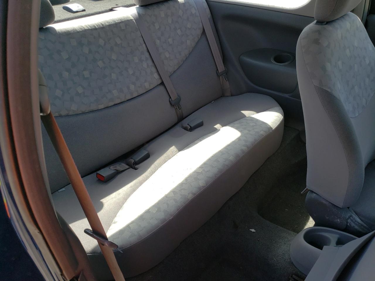 Photo 6 from auction – 2002 TOYOTA ECHO with VIN JTDAT123520253360