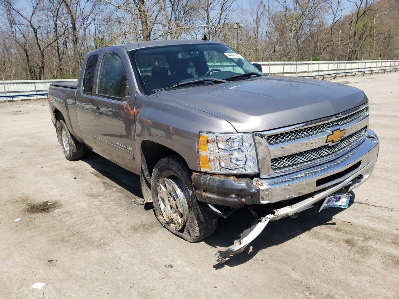 Photo 9 from auction – 2013 CHEVROLET SILVERADO with VIN 1GCRKSE70DZ275078