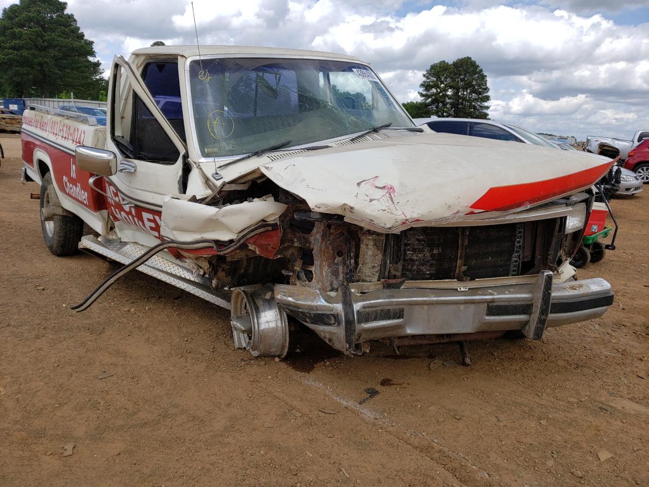 FORD F250 1985 with VIN 1FTHF2517FPA05209 - Photo from auction
