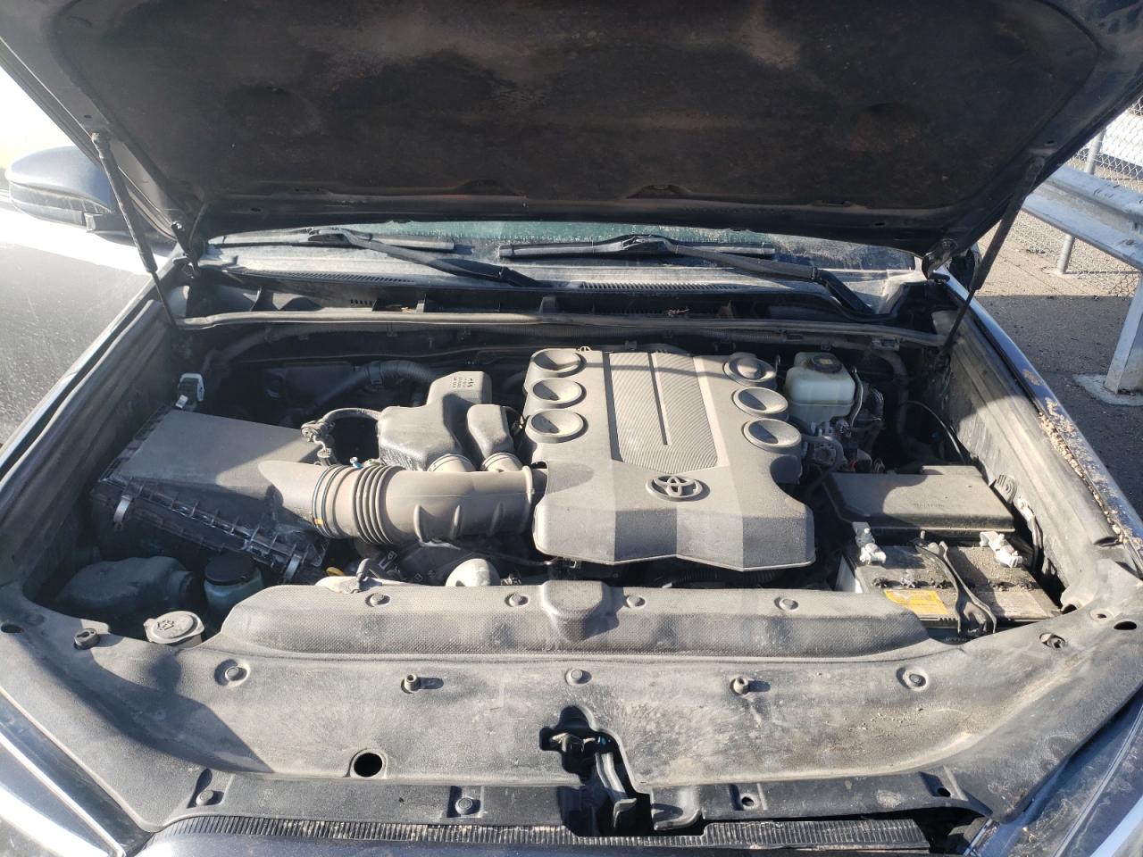 Photo 7 from auction – 2019 TOYOTA 4RUNNER SR with VIN JTEBU5JR1K5613821