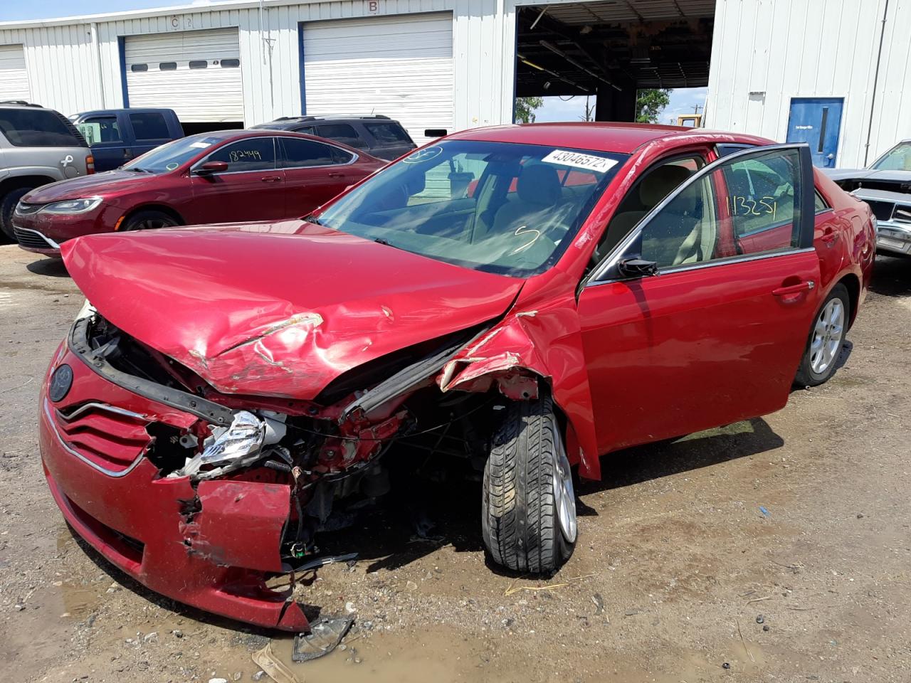 Photo 2 from auction – 2011 TOYOTA CAMRY BASE with VIN 4T1BF3EK7BU600234
