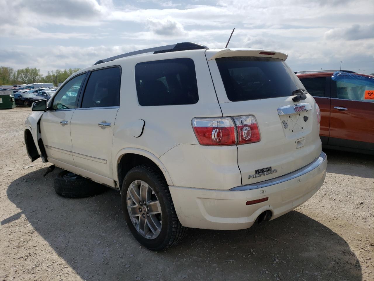 Photo 3 from auction – 2012 GMC ACADIA DEN with VIN 1GKKRTED7CJ190927