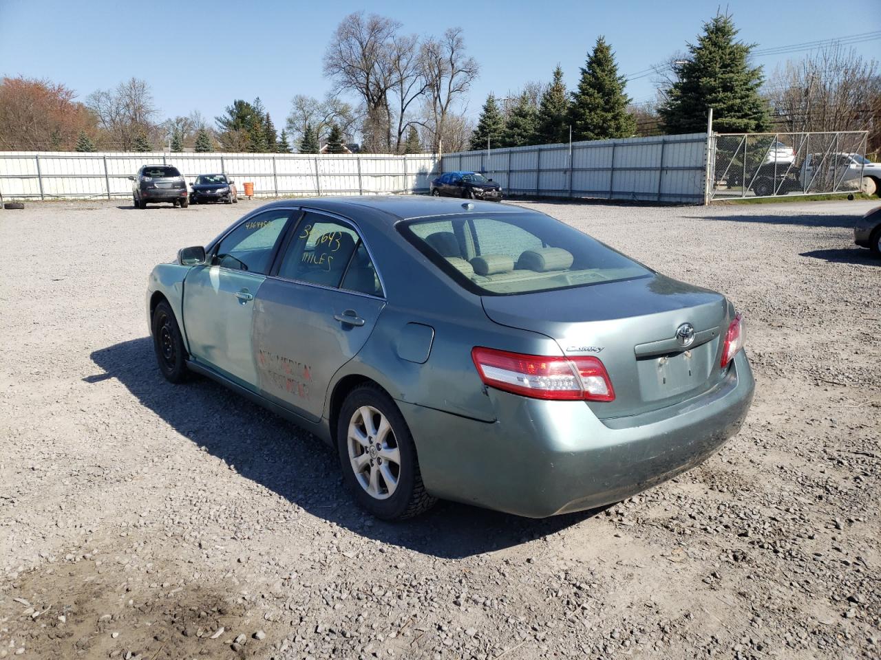 Photo 3 from auction – 2011 TOYOTA CAMRY BASE with VIN 4T1BF3EK3BU706986