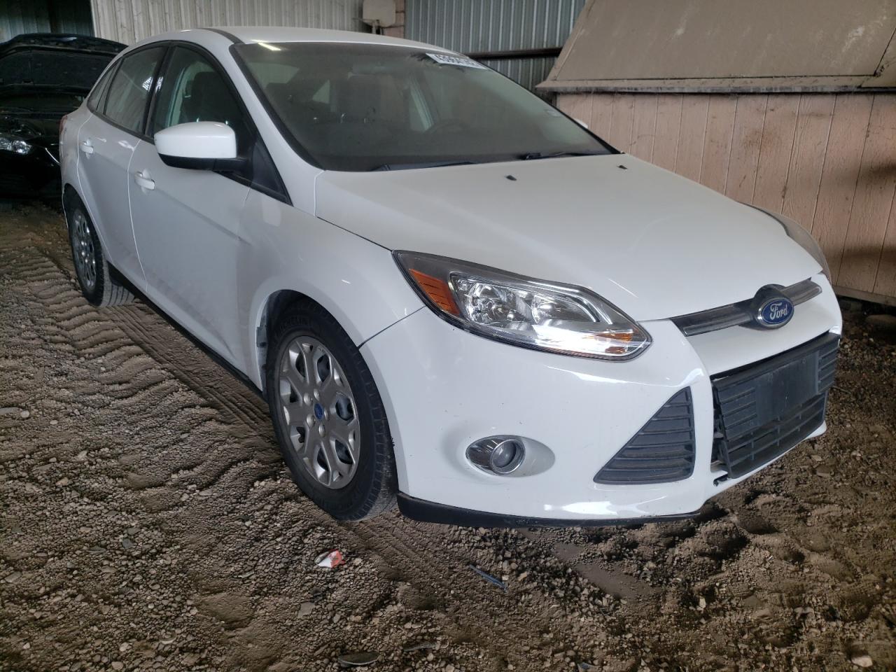 FORD FOCUS SE 2012 with VIN 1FAHP3F22CL174301 - Photo from auction