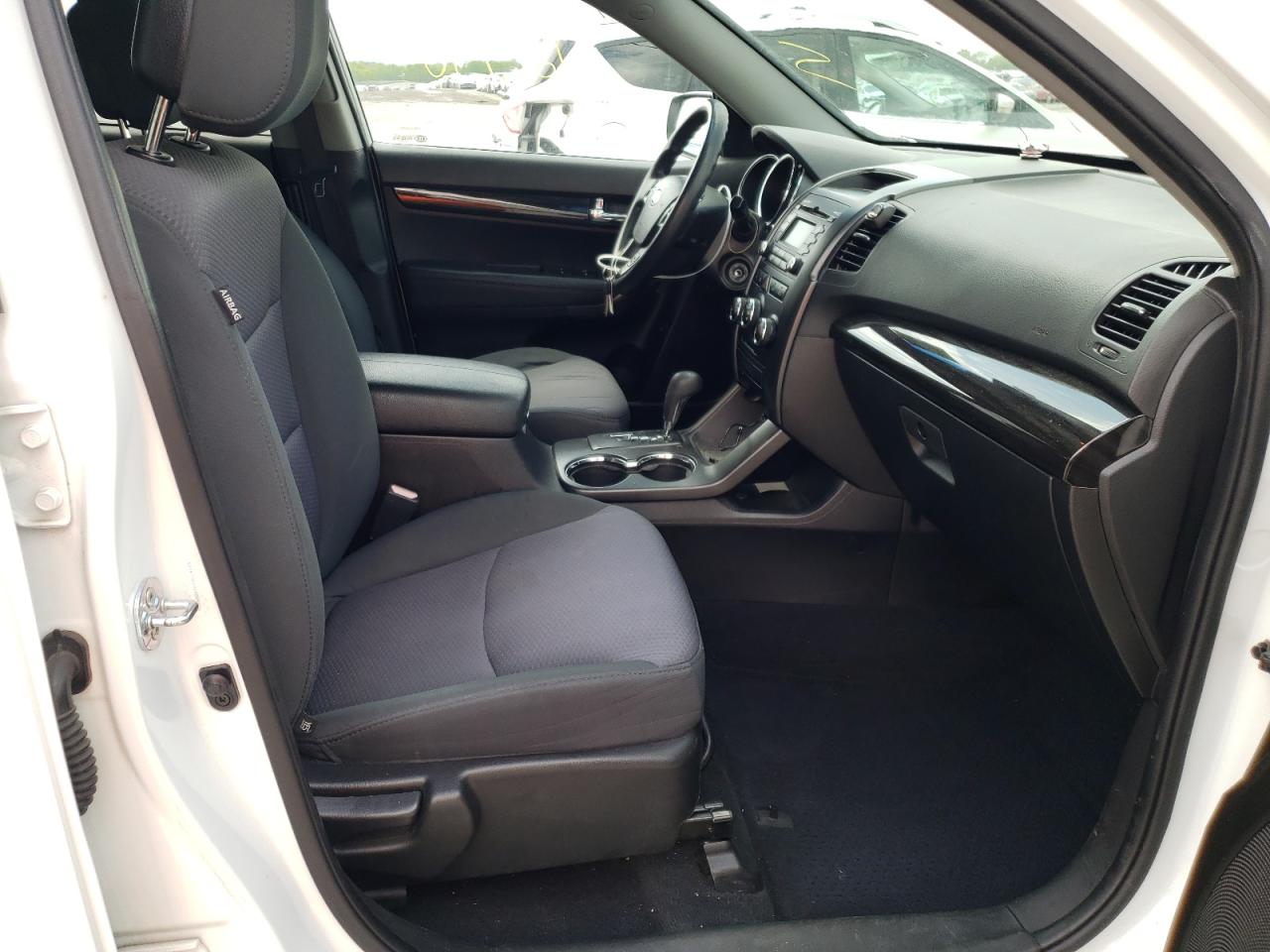 Photo 5 from auction – 2012 KIA SORENTO BA with VIN 5XYKT3A14CG289956