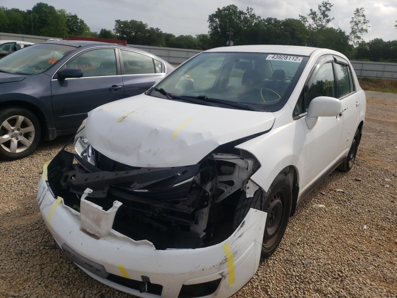 Photo 2 from auction – 2009 NISSAN VERSA S with VIN 3N1BC11E29L462496