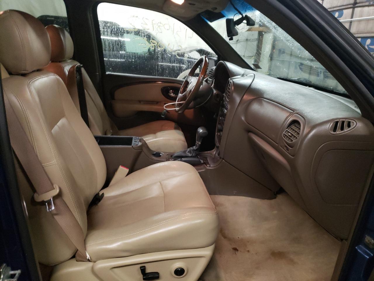 Foto 5 de la subasta – 2005 BUICK RAINIER CX con VIN 5GAET13M852180956