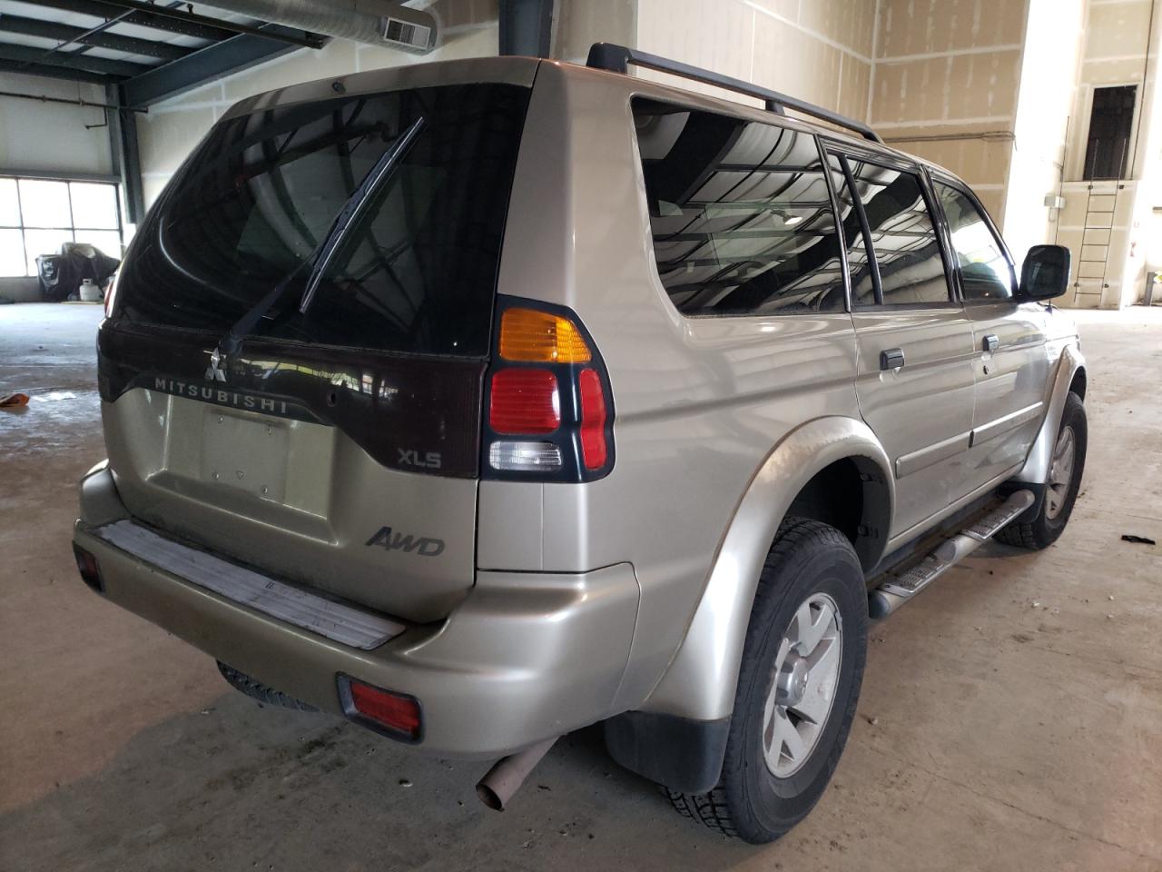 Photo 4 from auction – 2002 MITSUBISHI MONTERO SP with VIN JA4MT31R82J058856