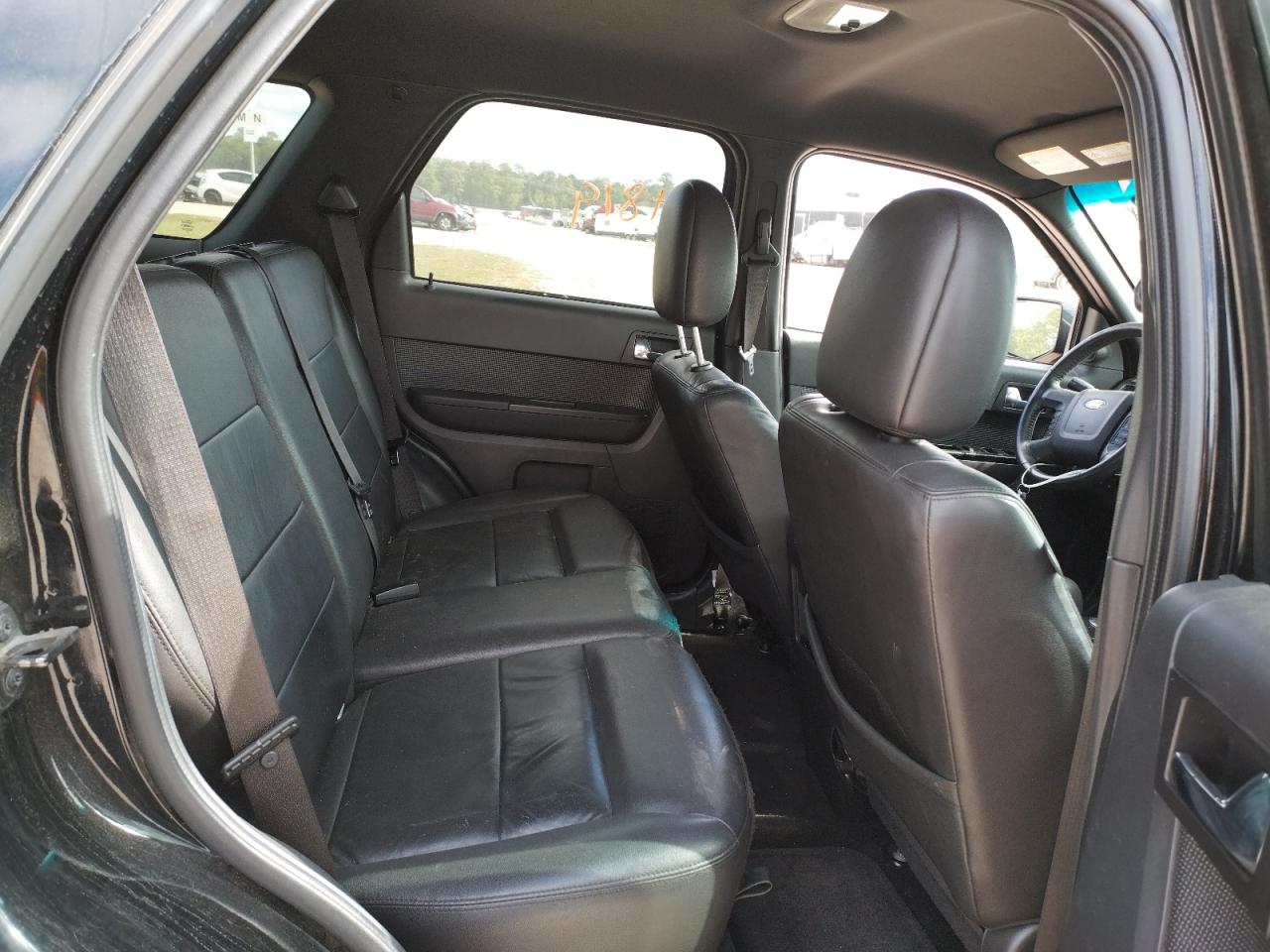 Photo 6 from auction – 2010 FORD ESCAPE LIM with VIN 1FMCU9EG8AKC73068