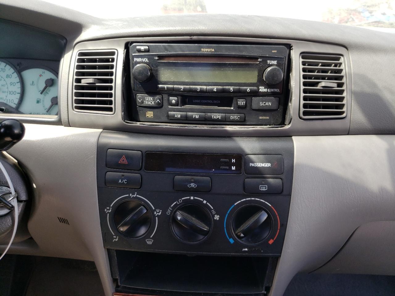 Photo 9 from auction – 2003 TOYOTA COROLLA CE with VIN JTDBR32E730043800