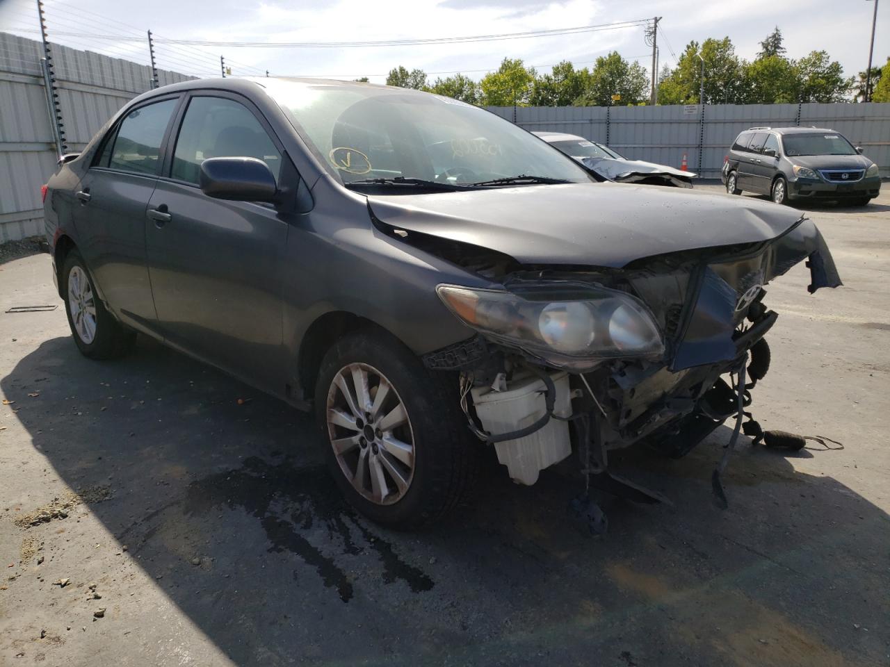 TOYOTA COROLLA BA 2010 مع رقم تعريف المركبة 2T1BU4EE7AC472812 - صورة من المزاد