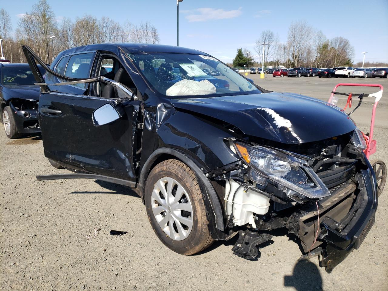 NISSAN ROGUE S 2018 with VIN KNMAT2MV5JP529210 - Photo from auction