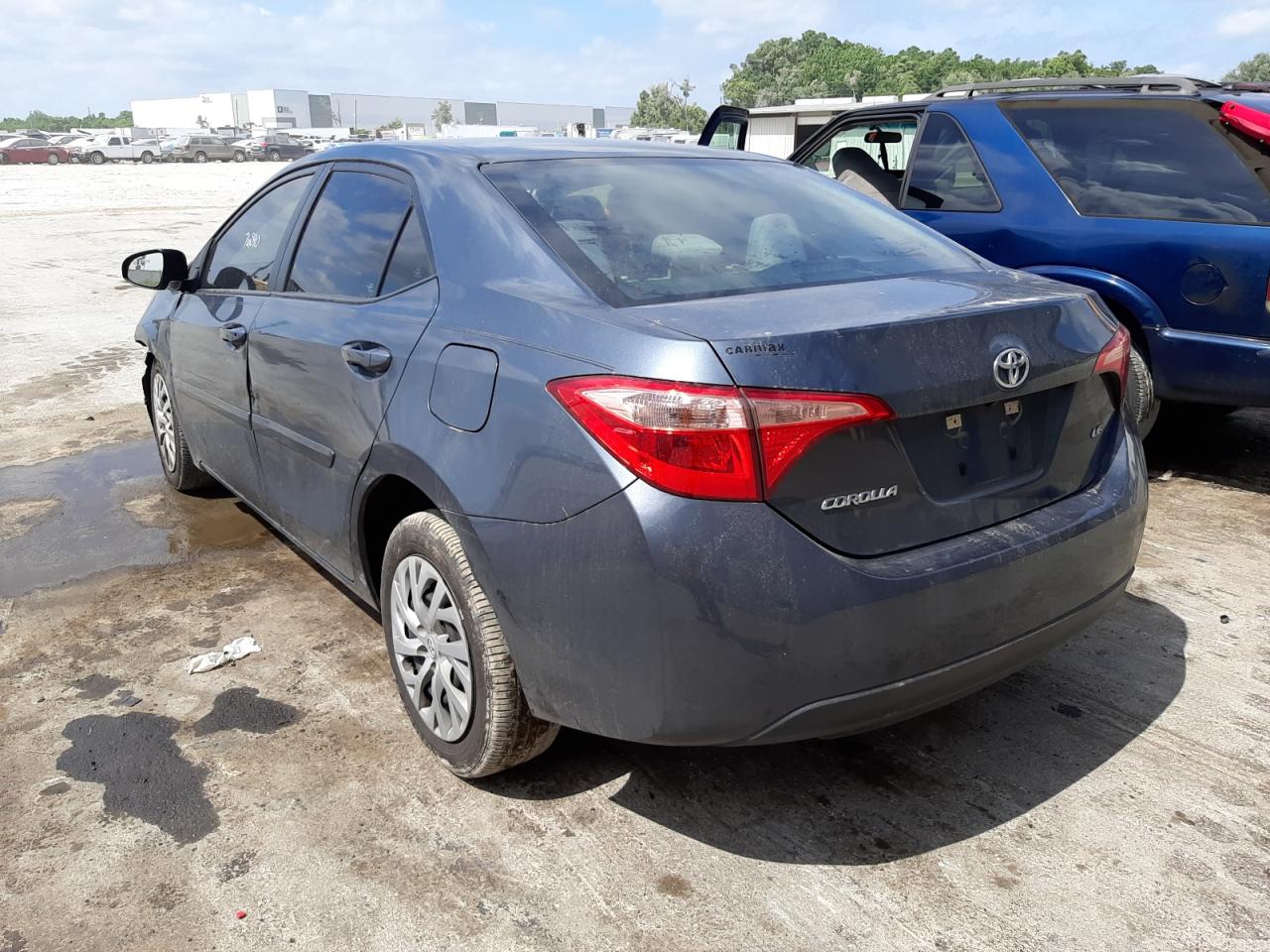 Photo 3 from auction – 2018 TOYOTA COROLLA L with VIN 5YFBURHE3JP796784