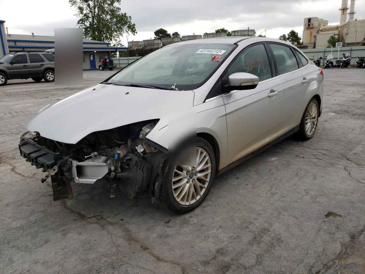 Photo 2 from auction – 2012 FORD FOCUS SEL with VIN 1FAHP3H24CL173969