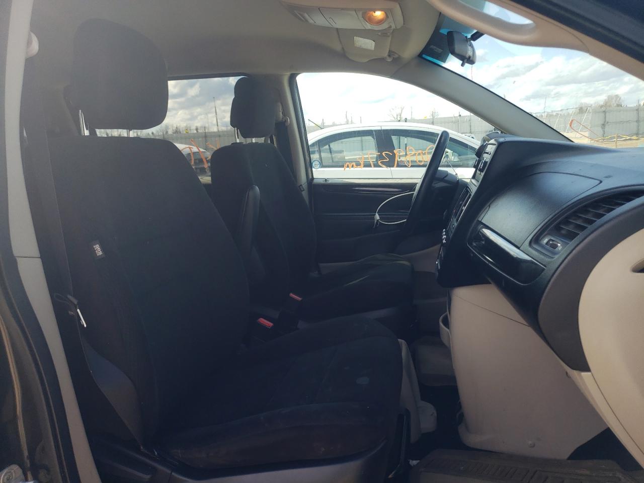 Photo 5 from auction – 2012 DODGE GRAND CARA with VIN 2C4RDGBG3CR173746