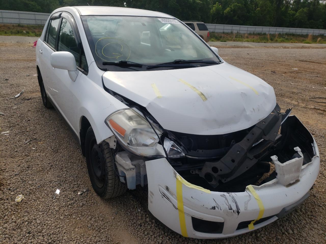 NISSAN VERSA S 2009 with VIN 3N1BC11E29L462496 - Photo from auction