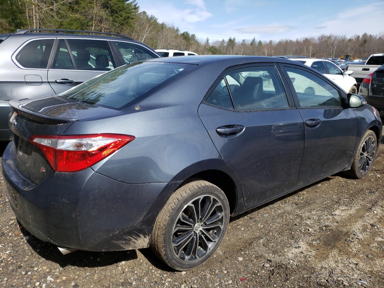 Photo 4 from auction – 2016 TOYOTA COROLLA with VIN 2T1BURHEXGC536617
