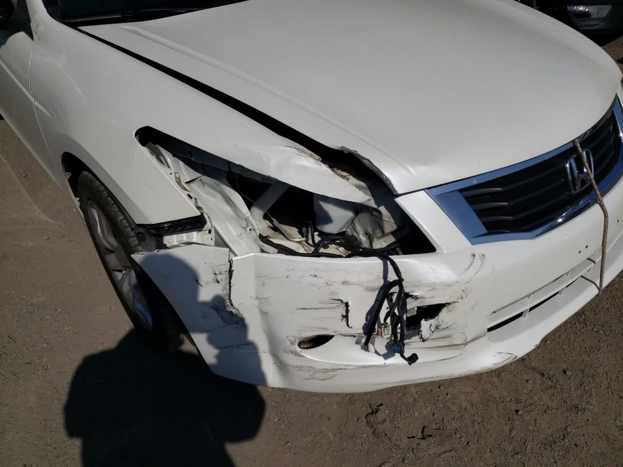 Photo 9 from auction – 2010 HONDA ACCORD EXL with VIN 1HGCP3F87AA014787