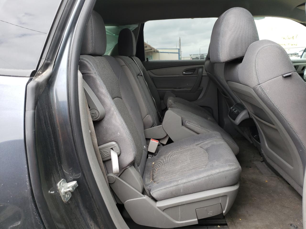 Photo 6 from auction – 2013 CHEVROLET TRAVERSE L with VIN 1GNKRFEDXDJ135166