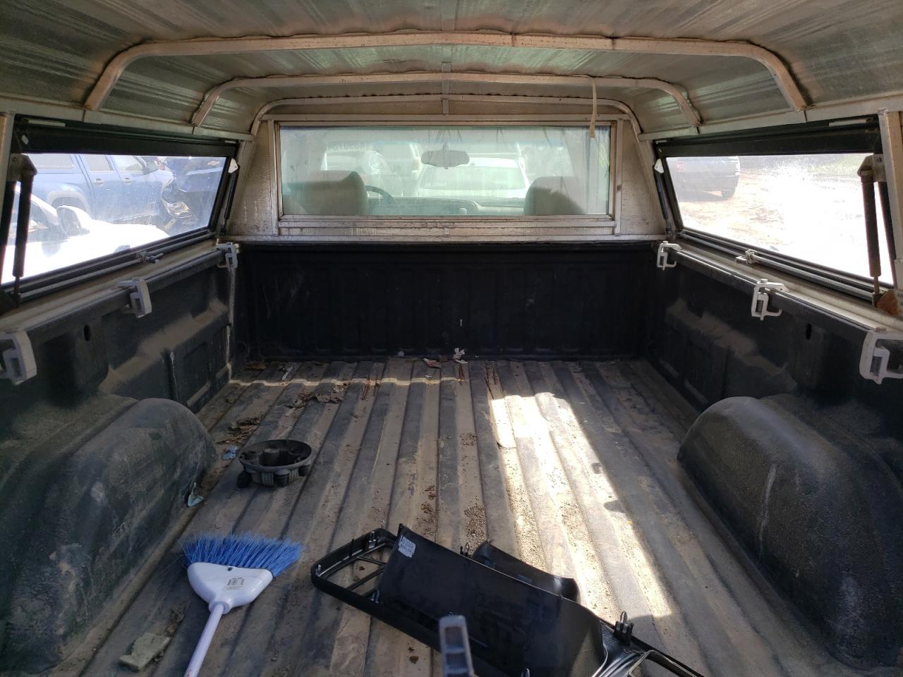 Photo 6 from auction – 2007 CHEVROLET SILVERADO with VIN 1GCEC14X27Z147386