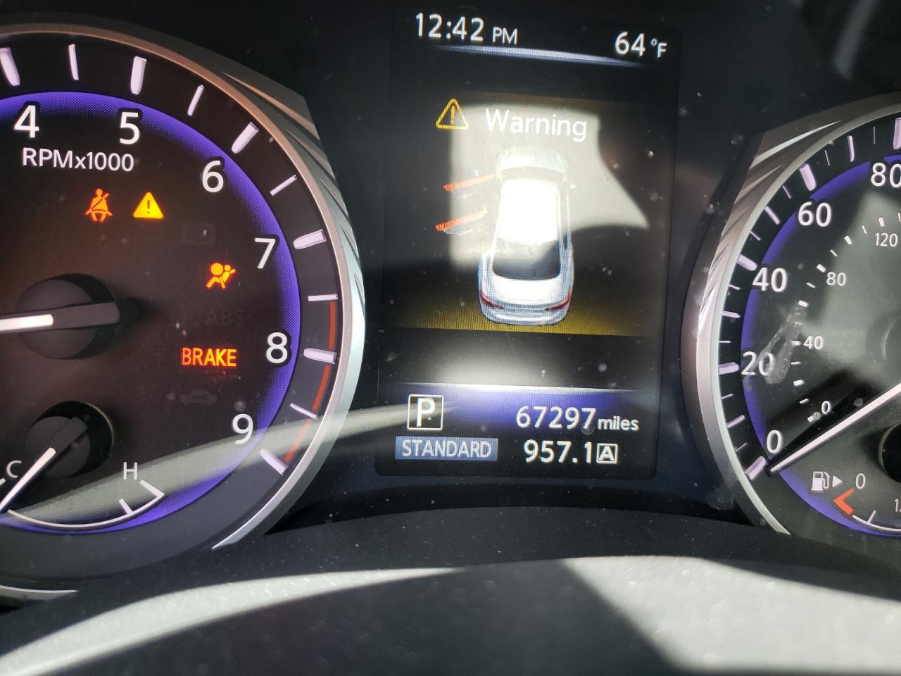 Photo 8 from auction – 2014 INFINITI Q50 BASE with VIN JN1BV7AR1EM681983