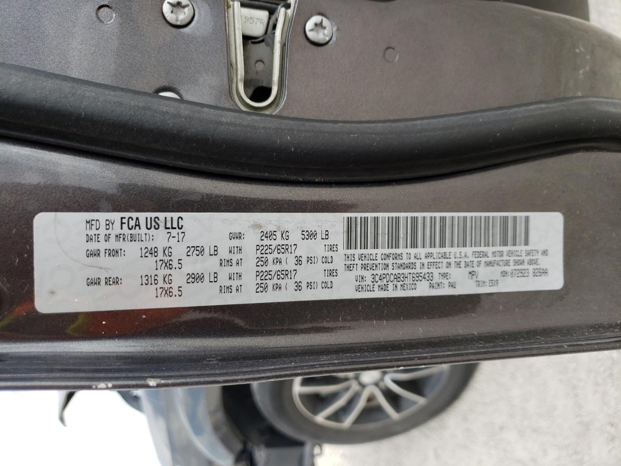 Photo 10 from auction – 2017 DODGE JOURNEY SE with VIN 3C4PDCAB3HT695433