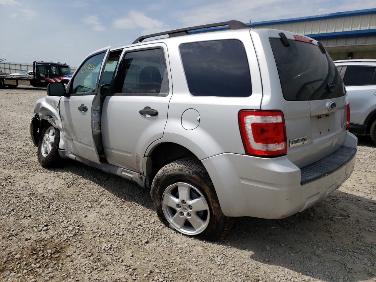 Photo 3 from auction – 2008 FORD ESCAPE XLT with VIN 1FMCU93178KA10644