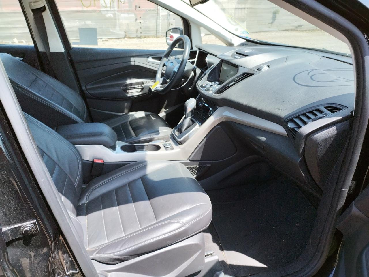Photo 5 from auction – 2016 FORD C-MAX PREM with VIN 1FADP5CU5GL115085