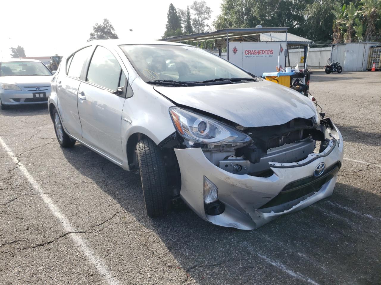 Photo 1 from auction – 2015 TOYOTA PRIUS C with VIN JTDKDTB36F1086813