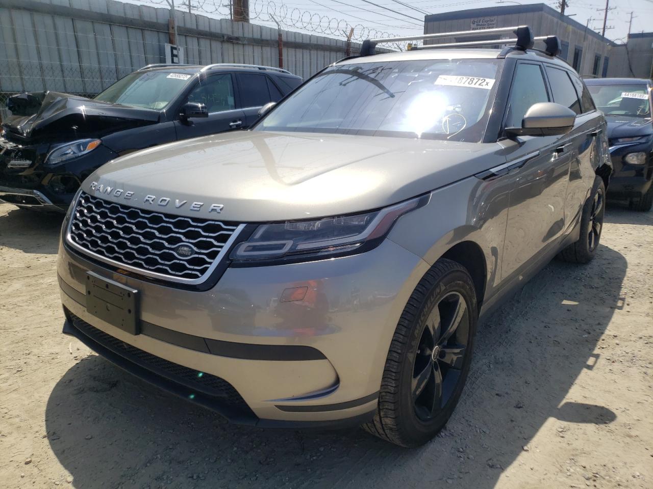 Photo 2 from auction – 2018 LAND ROVER RANGE ROVE with VIN SALYB2RX9JA737761