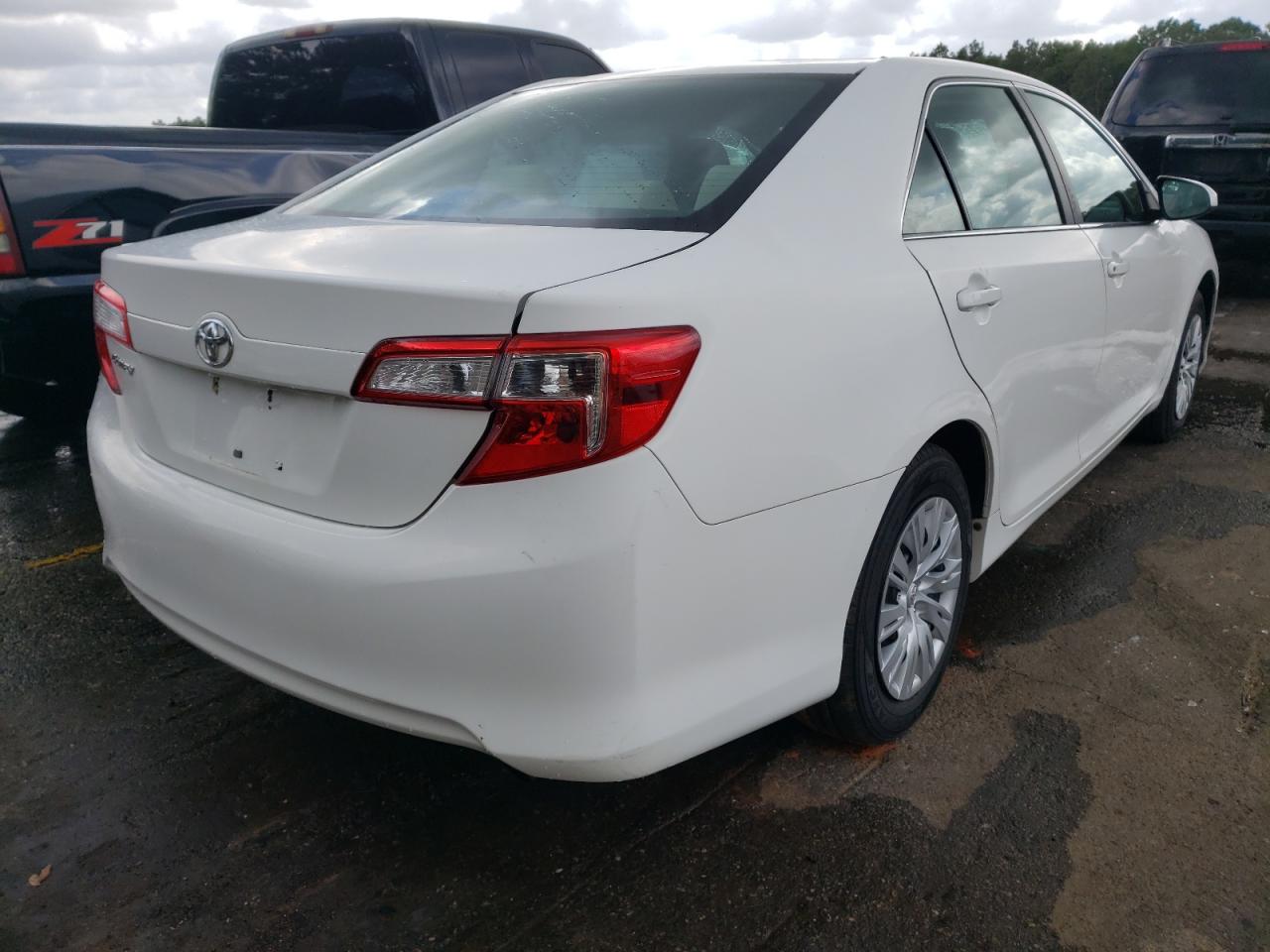 Photo 4 from auction – 2013 TOYOTA CAMRY L with VIN 4T1BF1FK8DU673618