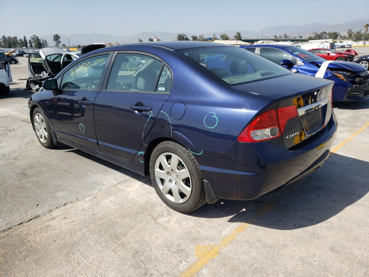 Photo 3 from auction – 2009 HONDA CIVIC LX with VIN 19XFA16539E036334